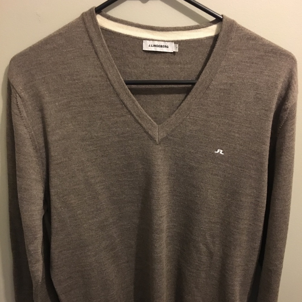 J Lindeberg V Neck Sweater